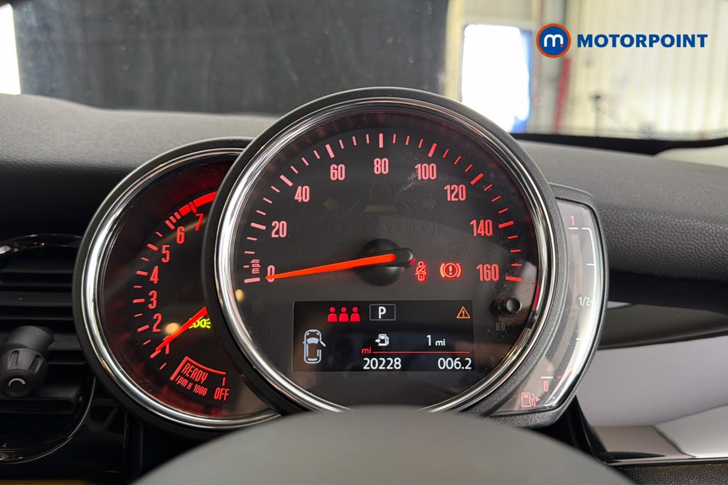 Mini Hatchback Cooper Classic Automatic Petrol Hatchback - Stock Number (1658539) - 8th supplementary image