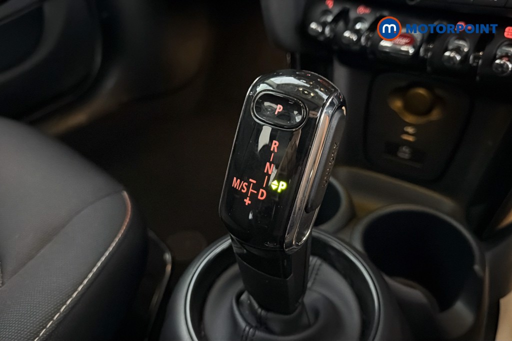 Mini Hatchback Cooper Classic Automatic Petrol Hatchback - Stock Number (1658539) - 15th supplementary image
