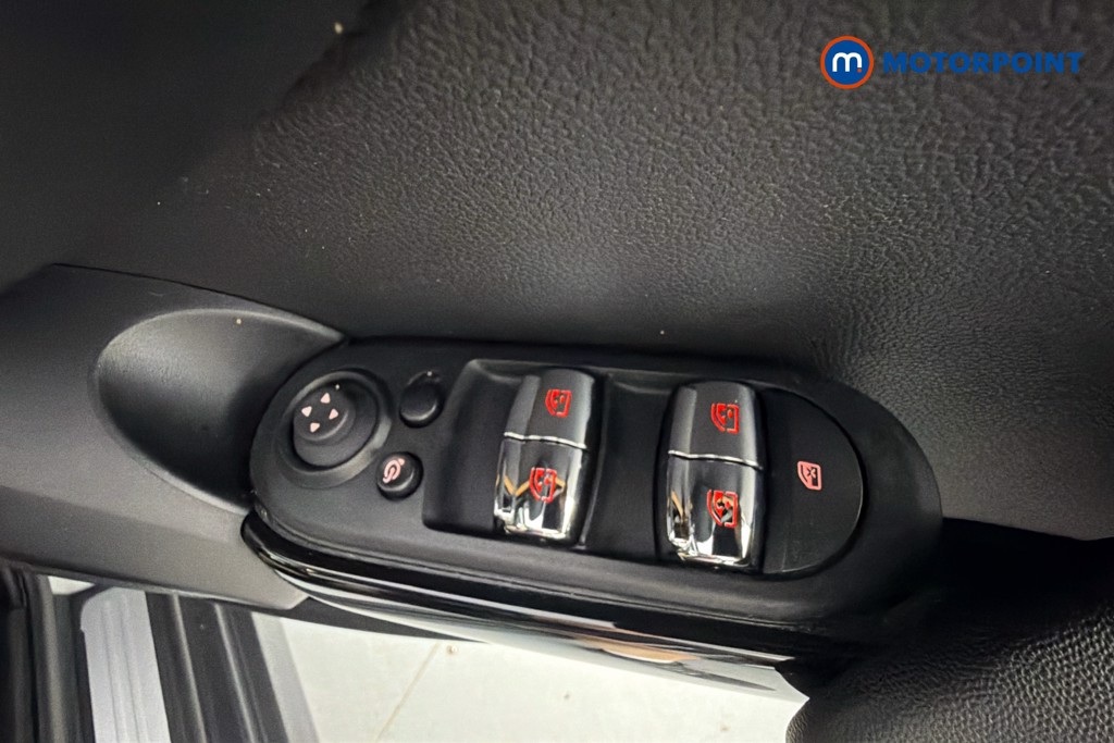 Mini Hatchback Cooper Classic Automatic Petrol Hatchback - Stock Number (1658539) - 20th supplementary image