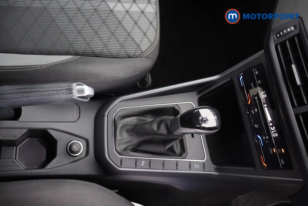Volkswagen Polo R-Line Automatic Petrol Hatchback - Stock Number (1658568) - 13th supplementary image