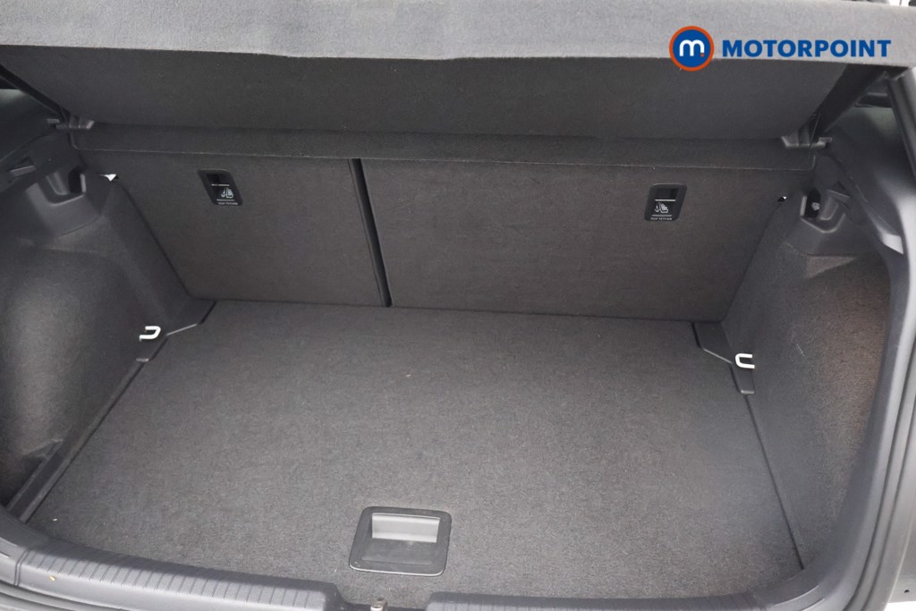 Volkswagen Polo R-Line Automatic Petrol Hatchback - Stock Number (1658568) - 19th supplementary image