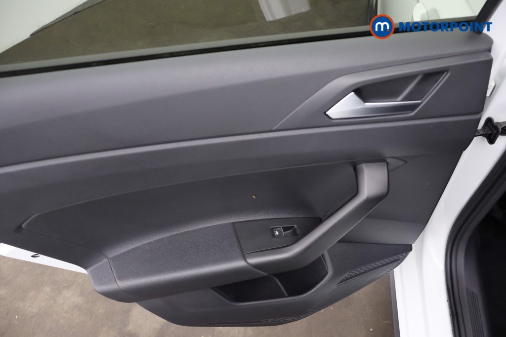 Volkswagen Polo R-Line Automatic Petrol Hatchback - Stock Number (1658568) - 20th supplementary image