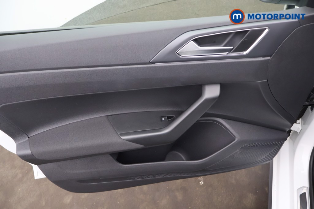 Volkswagen Polo R-Line Automatic Petrol Hatchback - Stock Number (1658568) - 22nd supplementary image