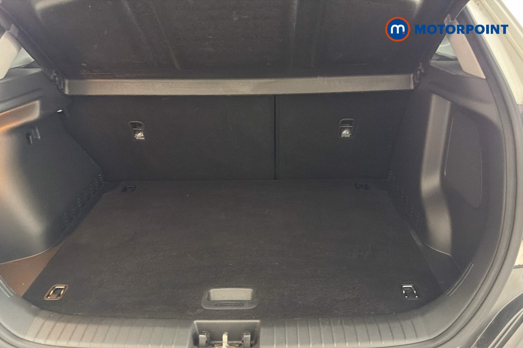 Hyundai Kona Premium Automatic Petrol-Electric Hybrid SUV - Stock Number (1658585) - 33rd supplementary image