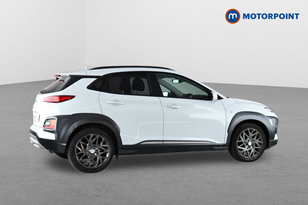 Hyundai Kona Premium Automatic Petrol-Electric Hybrid SUV - Stock Number (1658585) - Drivers side rear corner