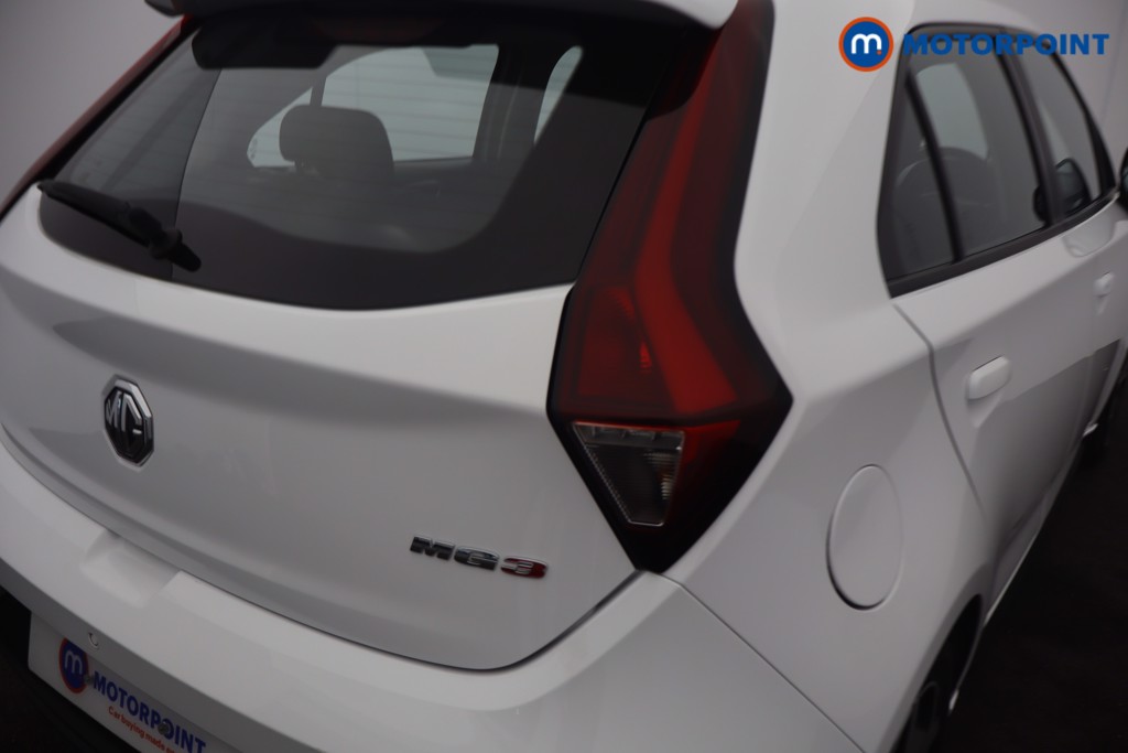 Mg Motor Uk MG3 Excite Manual Petrol Hatchback - Stock Number (1658654) - 3rd supplementary image