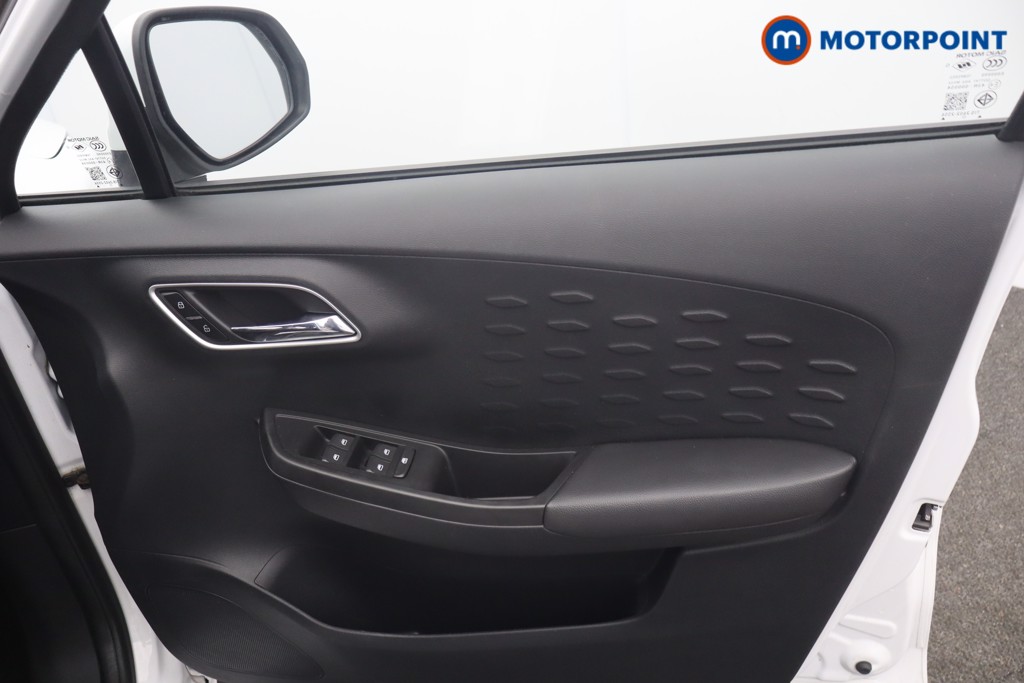 Mg Motor Uk MG3 Excite Manual Petrol Hatchback - Stock Number (1658654) - 8th supplementary image