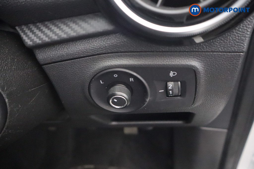 Mg Motor Uk MG3 Excite Manual Petrol Hatchback - Stock Number (1658654) - 11th supplementary image