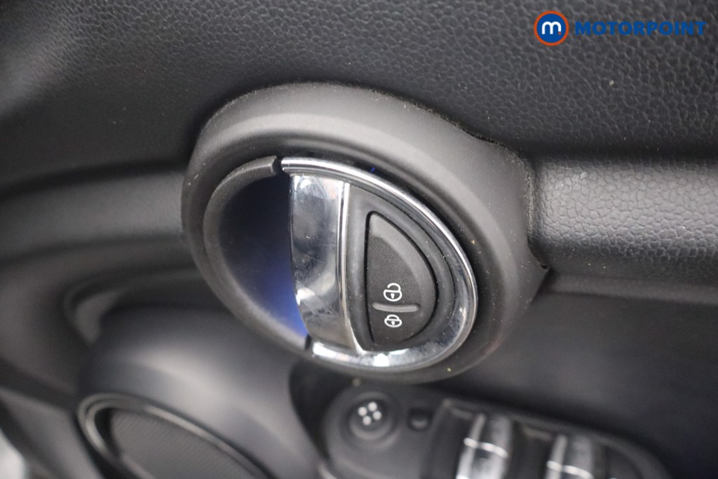 Mini Hatchback Cooper Classic Automatic Petrol Hatchback - Stock Number (1659066) - 10th supplementary image