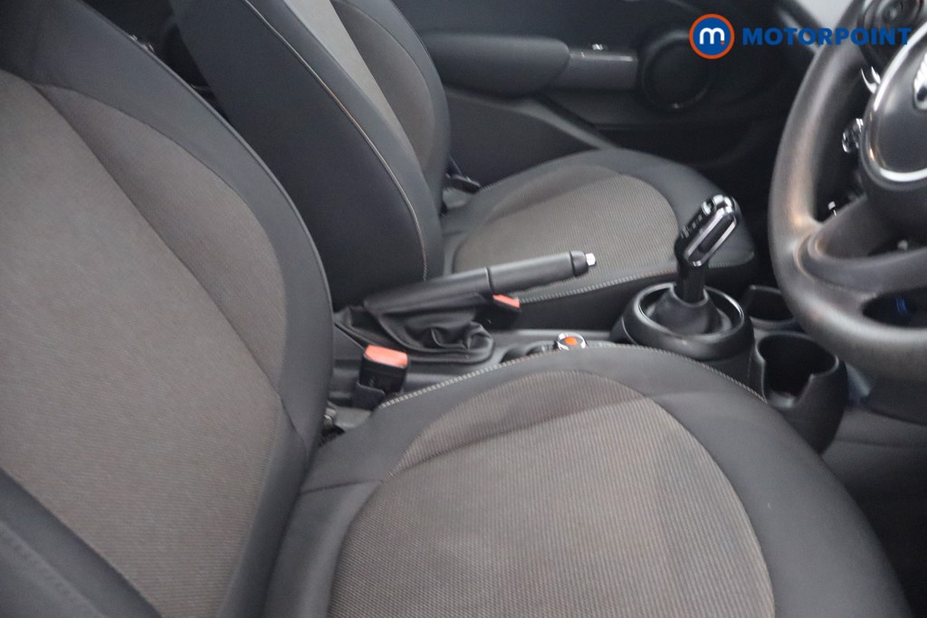 Mini Hatchback Cooper Classic Automatic Petrol Hatchback - Stock Number (1659066) - 11th supplementary image