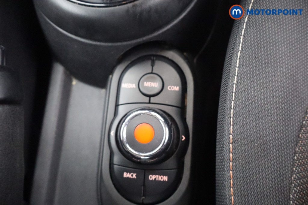Mini Hatchback Cooper Classic Automatic Petrol Hatchback - Stock Number (1659066) - 17th supplementary image