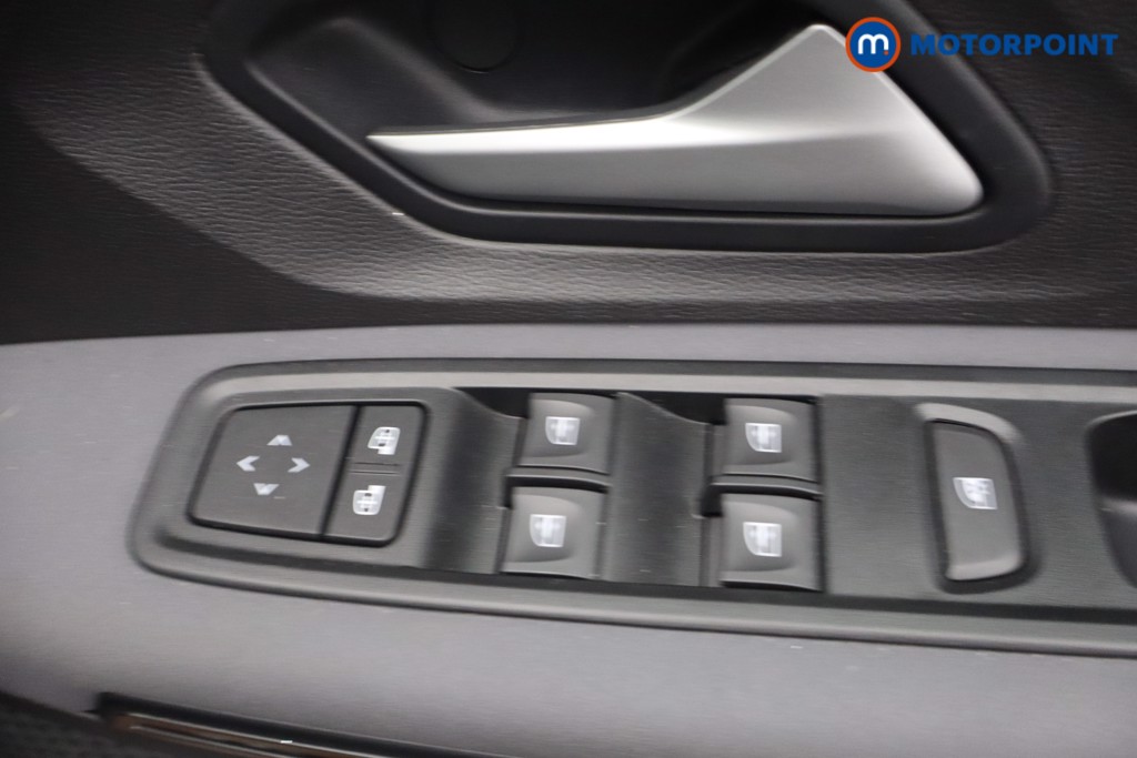 Dacia Sandero Stepway Extreme Manual Petrol Hatchback - Stock Number (1659453) - 10th supplementary image