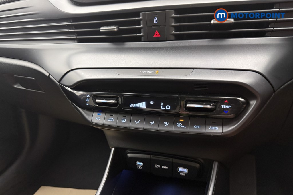 Hyundai I20 Premium Automatic Petrol Hatchback - Stock Number (1659563) - 14th supplementary image