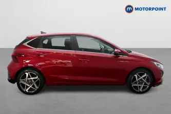 Hyundai I20 Premium Automatic Petrol Hatchback - Stock Number (1659563) - Drivers side