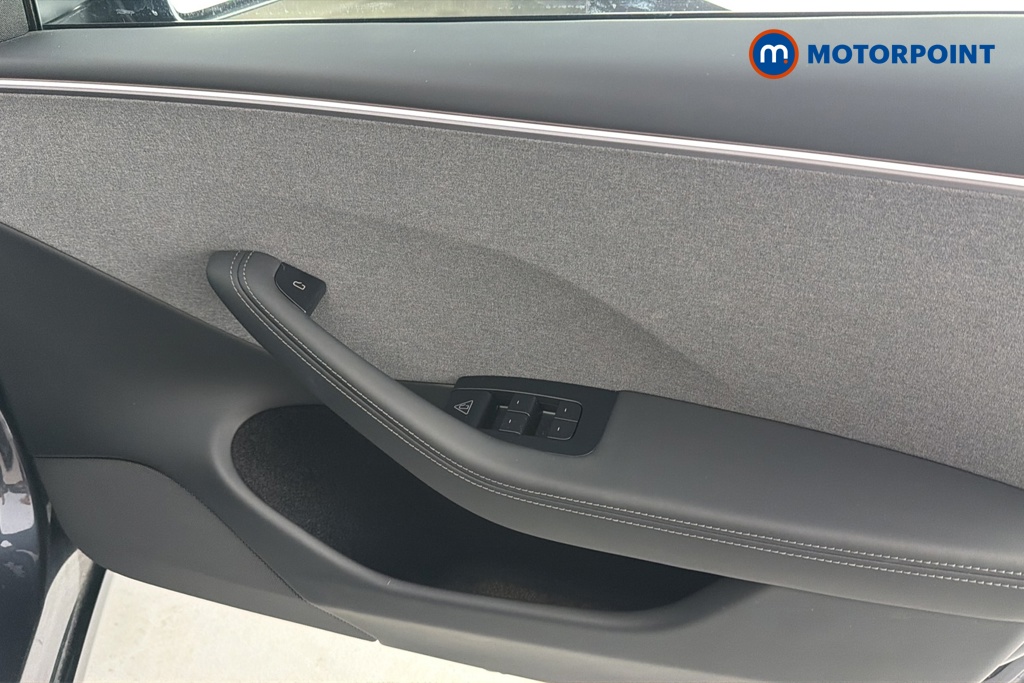 Tesla Model 3 Rwd 4Dr Auto Automatic Electric Saloon - Stock Number (1659797) - 18th supplementary image