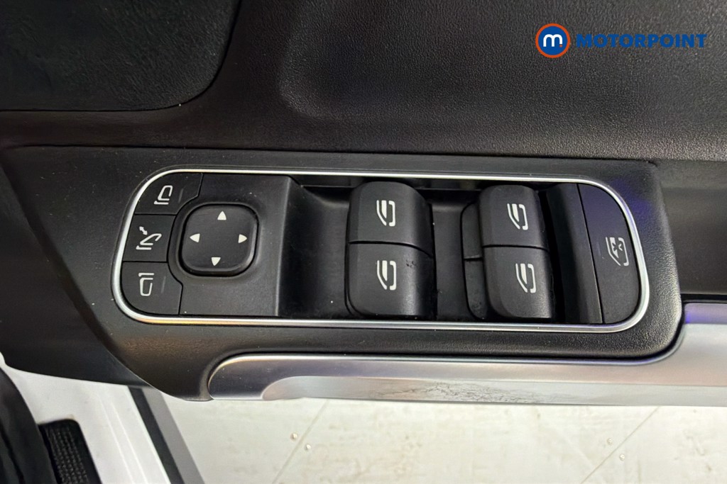Mercedes-Benz GLB Amg Line Automatic Petrol SUV - Stock Number (1660114) - 20th supplementary image
