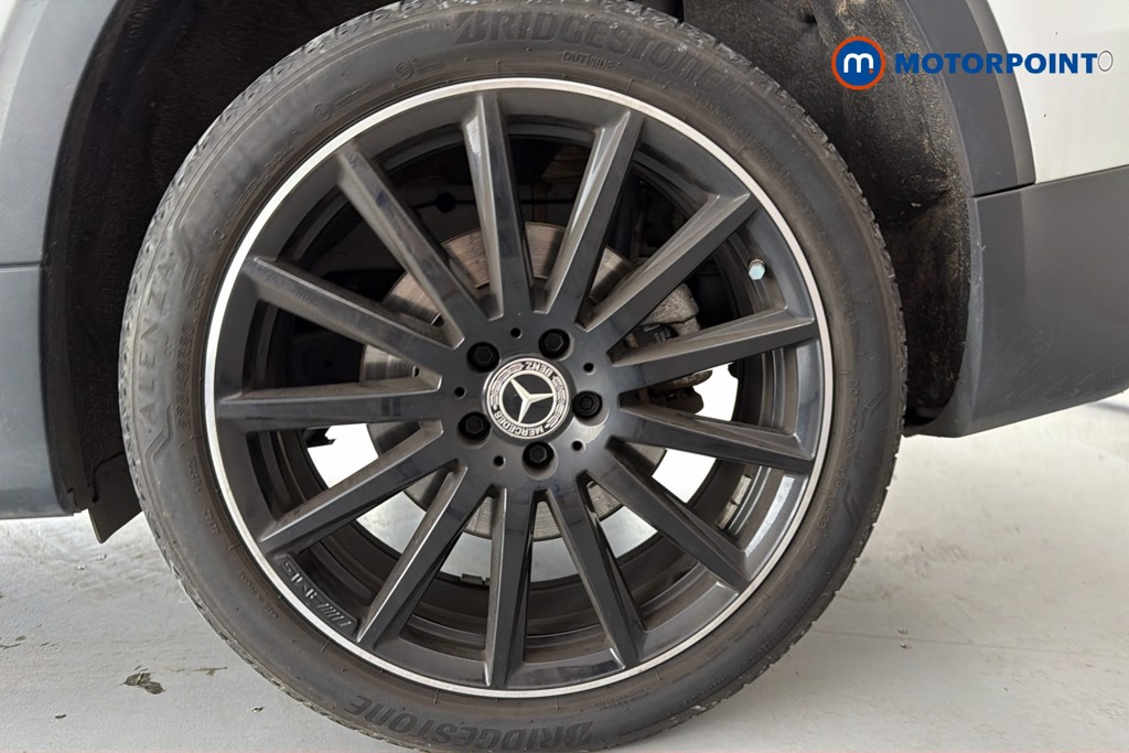 Mercedes-Benz GLB Amg Line Automatic Petrol SUV - Stock Number (1660114) - 48th supplementary image