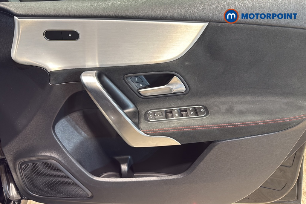 Mercedes-Benz A Class Amg Line Automatic Diesel Hatchback - Stock Number (1660244) - 18th supplementary image