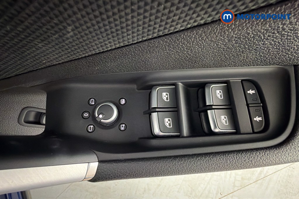 Audi Q2 S Line Manual Petrol SUV - Stock Number (1660261) - 20th supplementary image