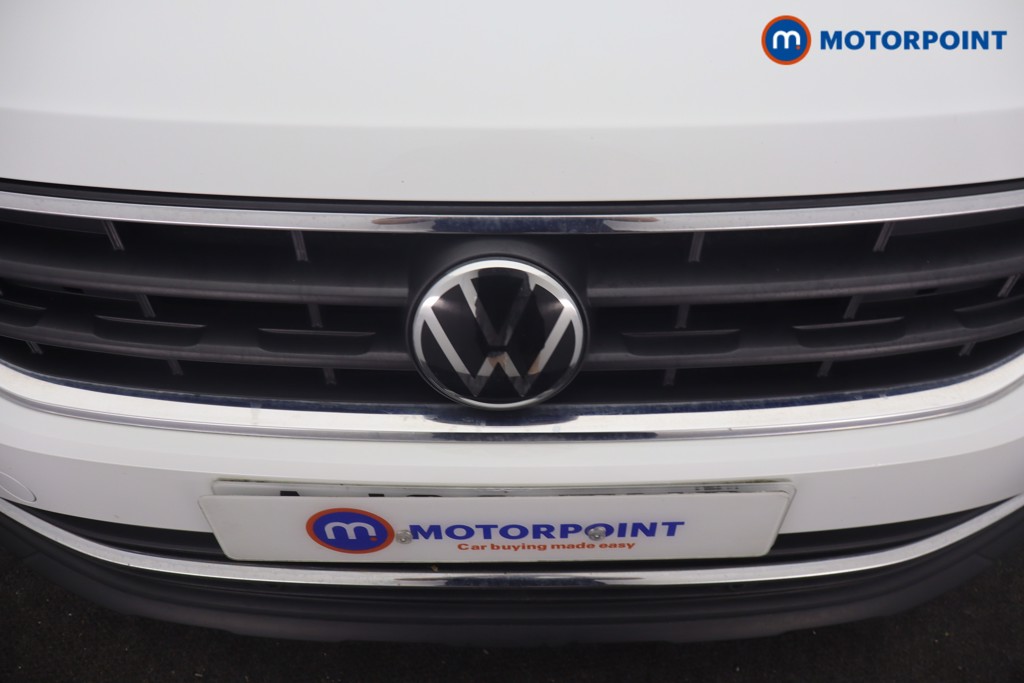 Volkswagen Tiguan Life Automatic Petrol SUV - Stock Number (1660269) - 24th supplementary image