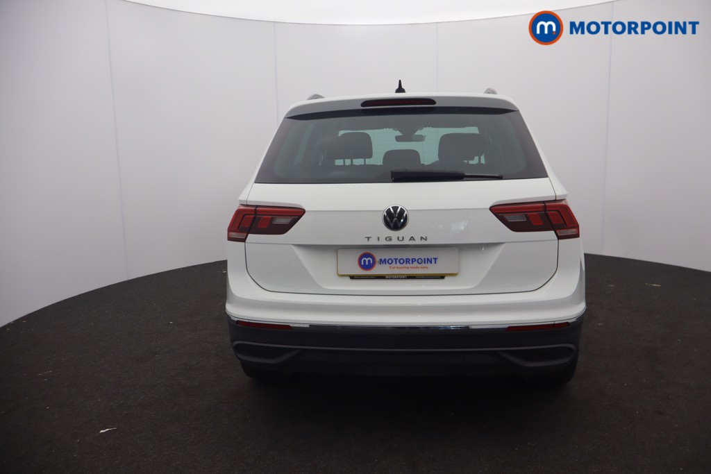 Volkswagen Tiguan Life Automatic Petrol SUV - Stock Number (1660269) - 1st supplementary image