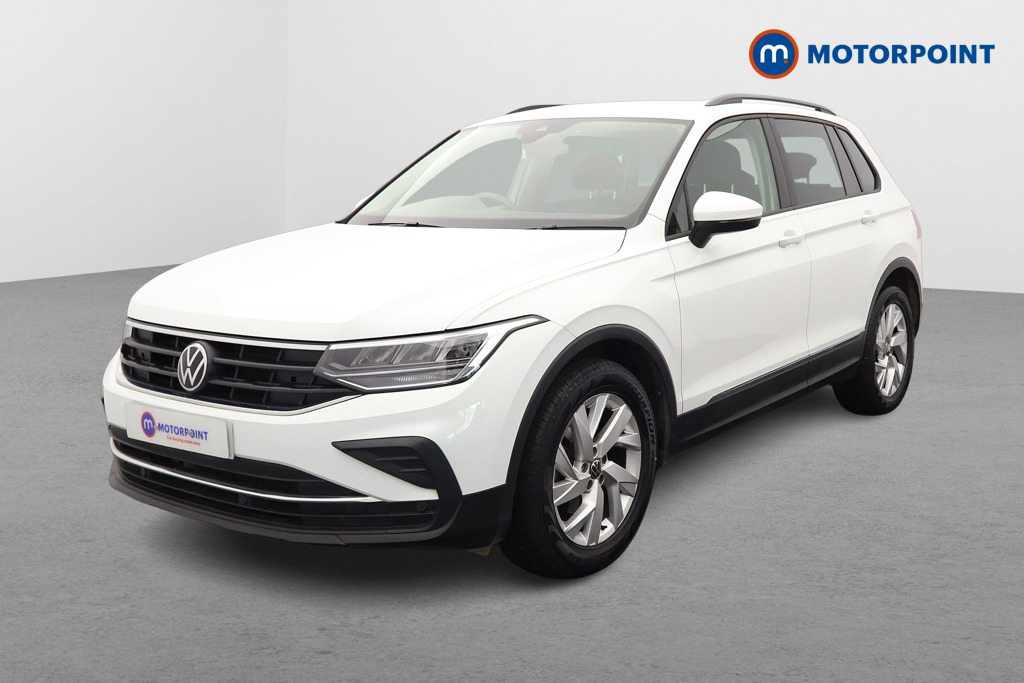 Volkswagen Tiguan Life Automatic Petrol SUV - Stock Number (1660269) - Passenger side front corner