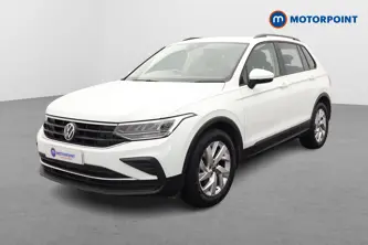 Volkswagen Tiguan Life Automatic Petrol SUV - Stock Number (1660269) - Passenger side front corner