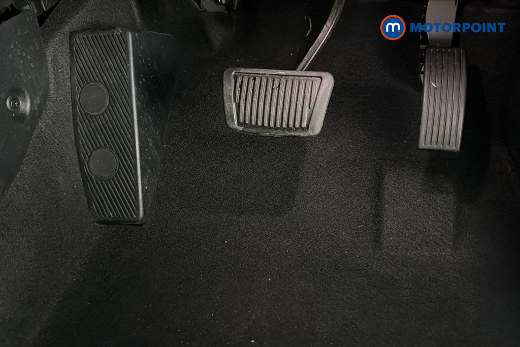Hyundai I20 Premium Automatic Petrol Hatchback - Stock Number (1660375) - 24th supplementary image