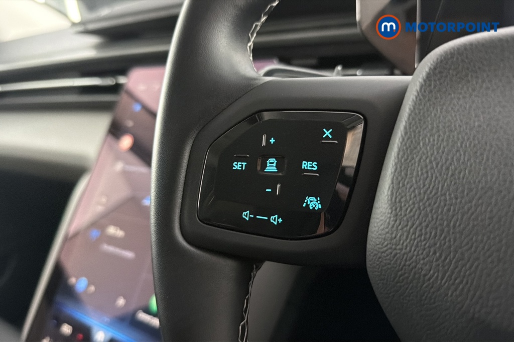 Ford Explorer Select Automatic Electric SUV - Stock Number (1660453) - 4th supplementary image