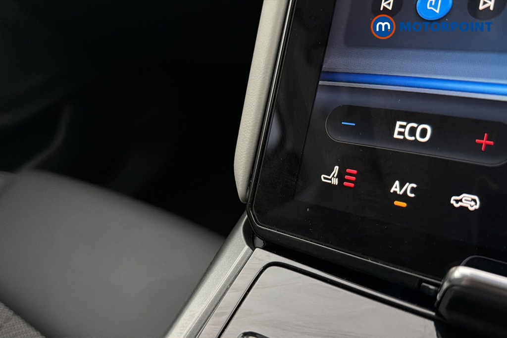Ford Explorer Select Automatic Electric SUV - Stock Number (1660453) - 14th supplementary image