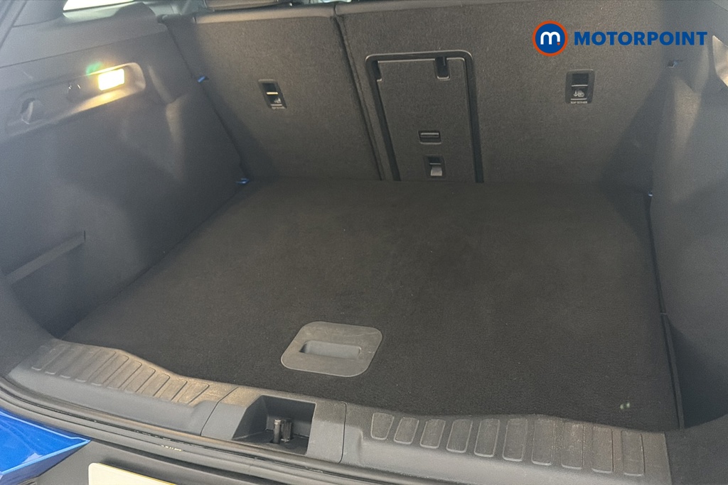 Ford Explorer Select Automatic Electric SUV - Stock Number (1660453) - 30th supplementary image