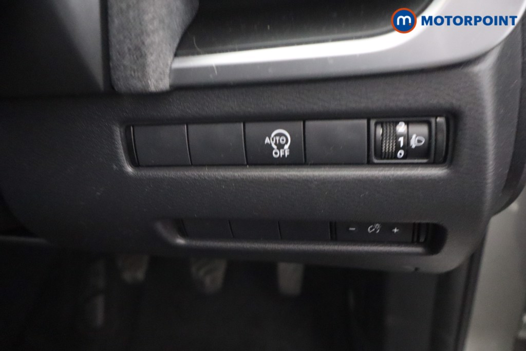 Nissan Qashqai Acenta Premium Manual Petrol SUV - Stock Number (1660461) - 12th supplementary image