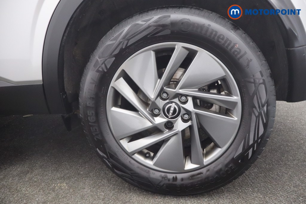 Nissan Qashqai Acenta Premium Manual Petrol SUV - Stock Number (1660461) - 25th supplementary image