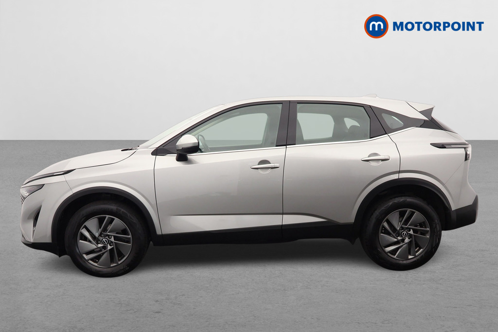 Nissan Qashqai Acenta Premium Manual Petrol SUV - Stock Number (1660461) - Passenger side