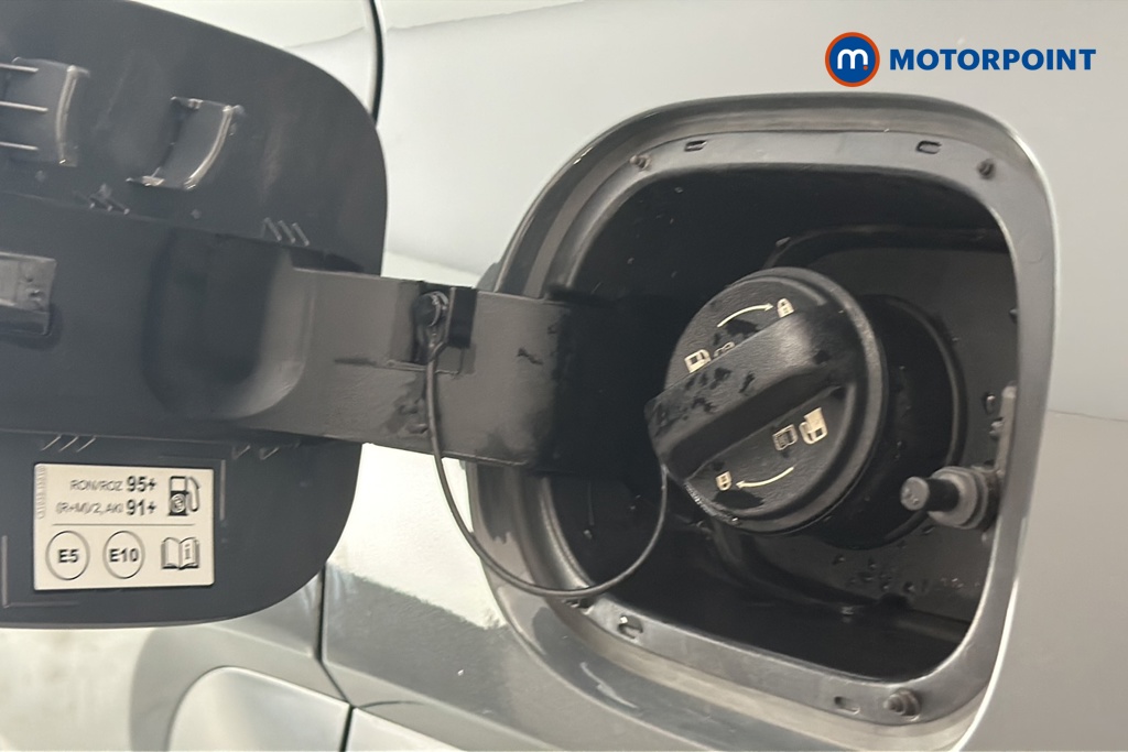 Hyundai Kona Advance Automatic Petrol-Electric Hybrid SUV - Stock Number (1660566) - 41st supplementary image