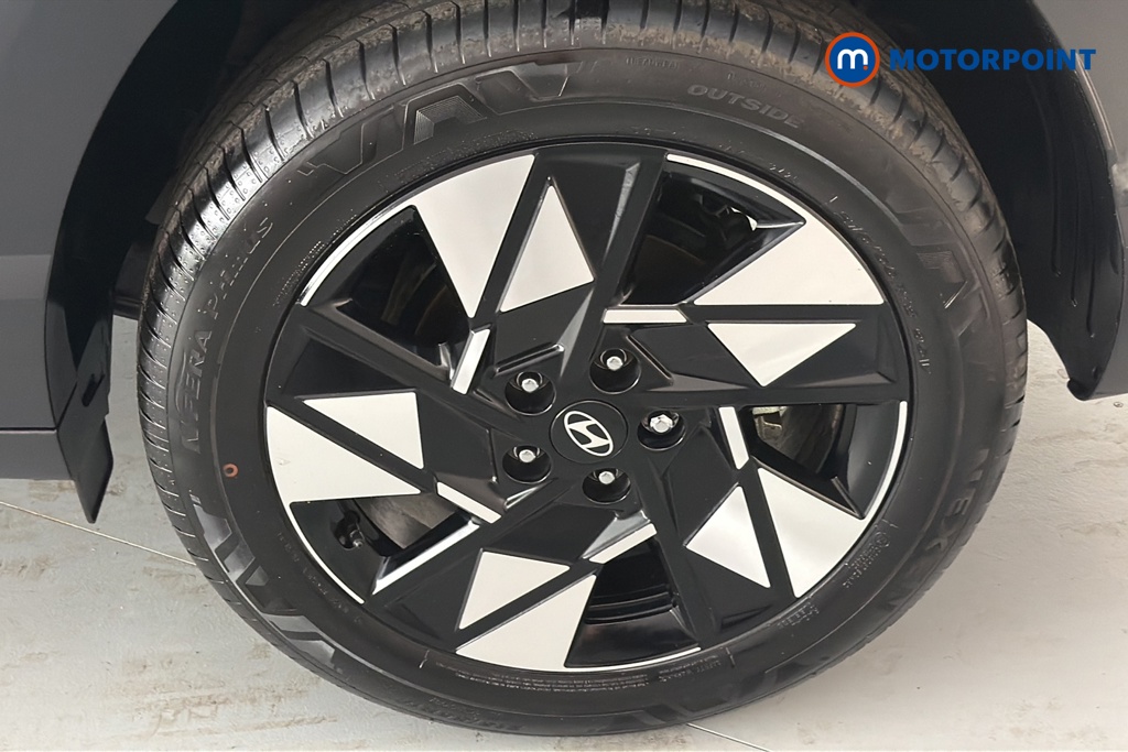 Hyundai Kona Advance Automatic Petrol-Electric Hybrid SUV - Stock Number (1660566) - 45th supplementary image