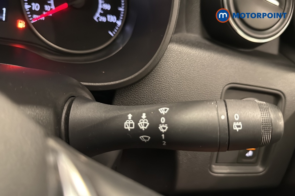 Dacia Duster Prestige Manual Petrol SUV - Stock Number (1629458) - 6th supplementary image