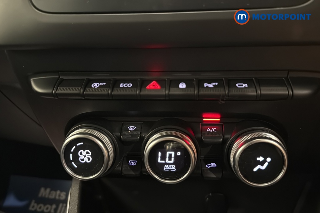 Dacia Duster Prestige Manual Petrol SUV - Stock Number (1629458) - 12th supplementary image