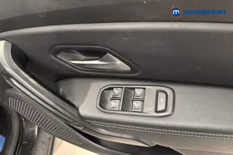 Dacia Duster Prestige Manual Petrol SUV - Stock Number (1629458) - 19th supplementary image