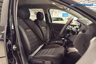 Dacia Duster Prestige Manual Petrol SUV - Stock Number (1629458) - 22nd supplementary image