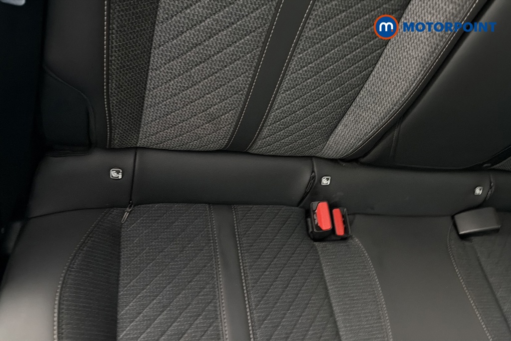 Peugeot 2008 Allure Manual Petrol SUV - Stock Number (1645375) - 27th supplementary image