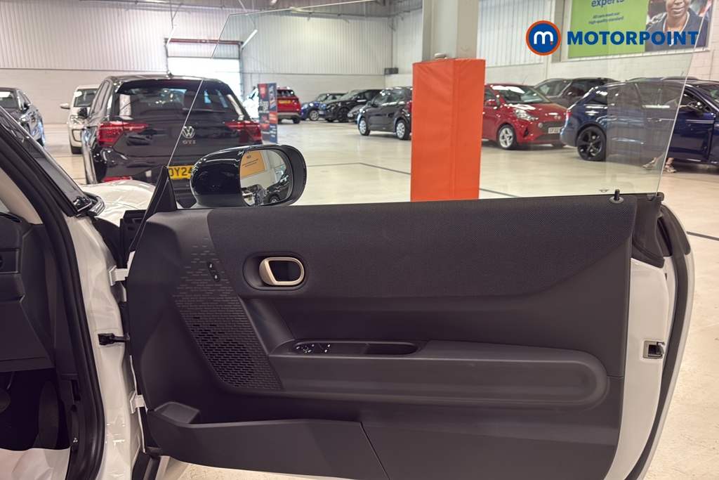 Mini Cooper S Classic Automatic Petrol Hatchback - Stock Number (1650163) - 18th supplementary image