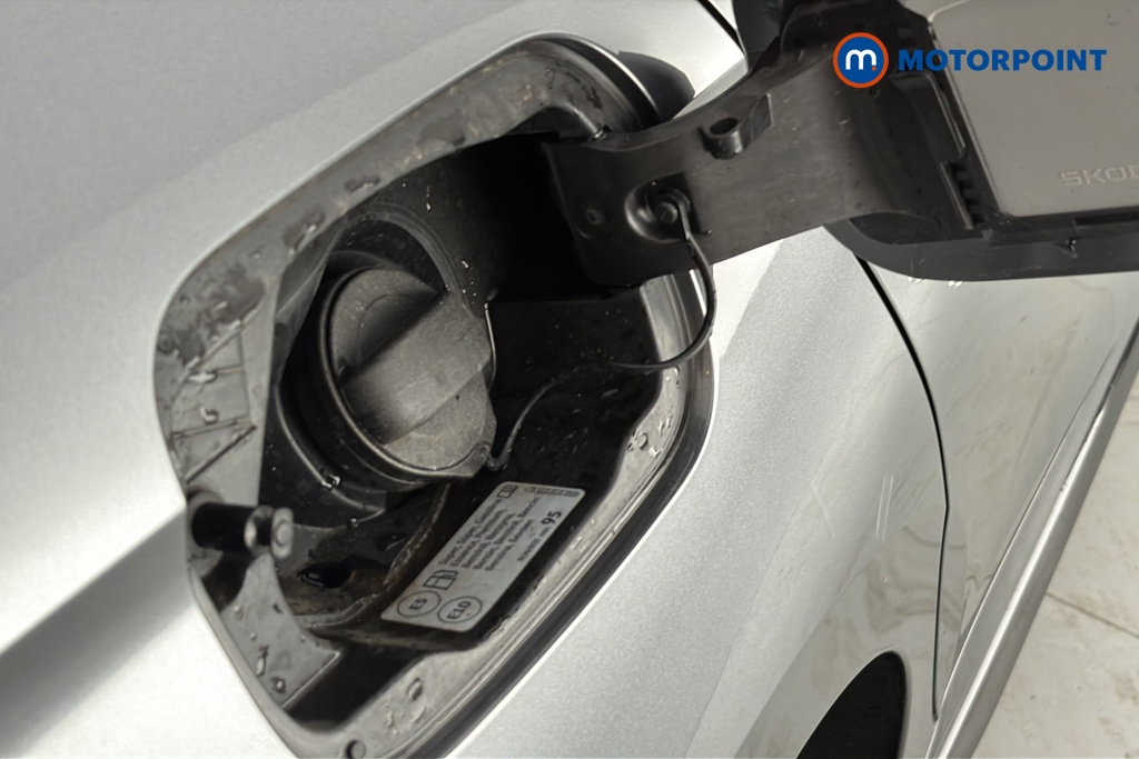 Skoda Fabia Monte Carlo Edition Automatic Petrol Hatchback - Stock Number (1653835) - 41st supplementary image