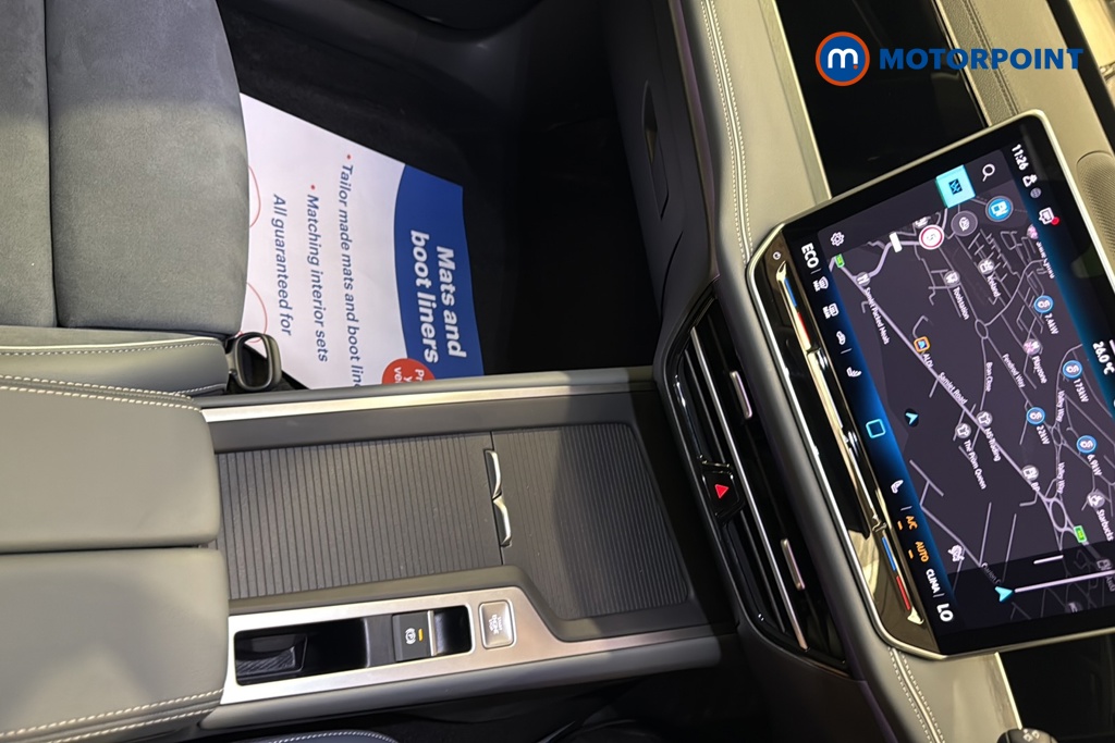 Volkswagen Passat Life Automatic Petrol Plug-In Hybrid Estate - Stock Number (1656627) - 15th supplementary image