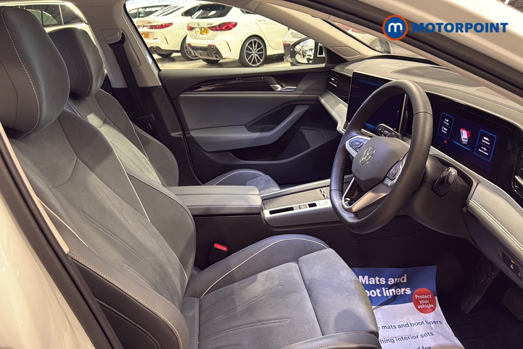 Volkswagen Passat Life Automatic Petrol Plug-In Hybrid Estate - Stock Number (1656627) - 22nd supplementary image