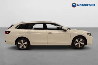 Volkswagen Passat Life Automatic Petrol Plug-In Hybrid Estate - Stock Number (1656627) - Passenger side