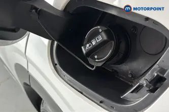 KIA Sportage Gt-Line Automatic Petrol Plug-In Hybrid SUV - Stock Number (1657654) - 41st supplementary image