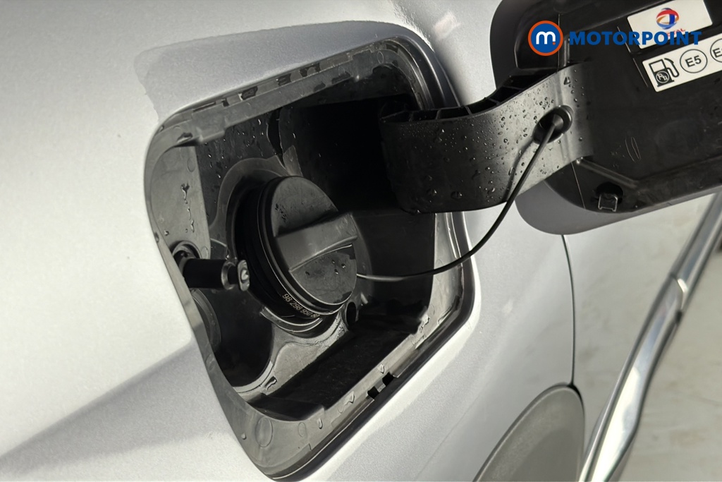 Peugeot 3008 GT Automatic Petrol SUV - Stock Number (1657941) - 41st supplementary image