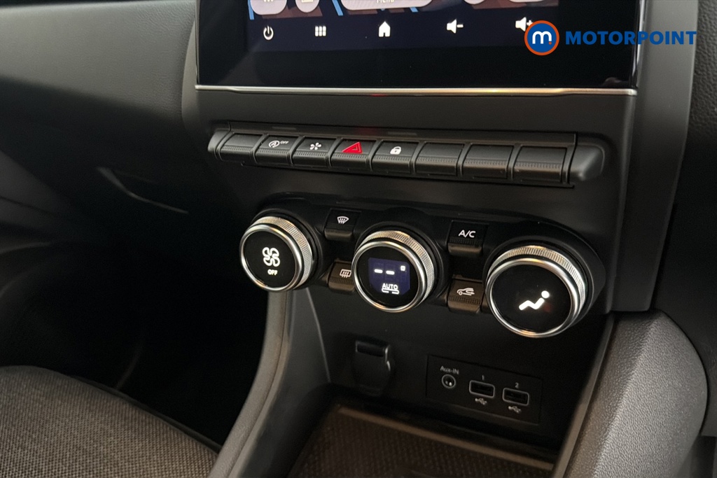 Renault Captur Rive Gauche Manual Petrol SUV - Stock Number (1660279) - 12th supplementary image
