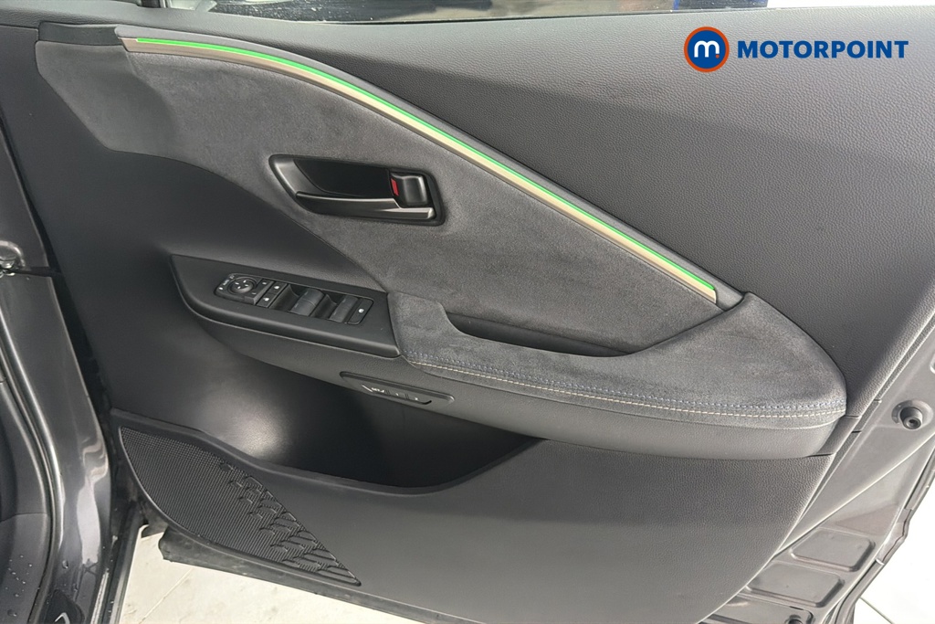 Toyota C-Hr Excel Automatic Petrol Plug-In Hybrid SUV - Stock Number (1660571) - 18th supplementary image